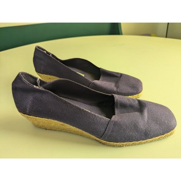 Vintage Andre Assous Purple Espadrilles Women's Sz 6, 6.5 Canvas Rope Heel Spain - Picture 1 of 16